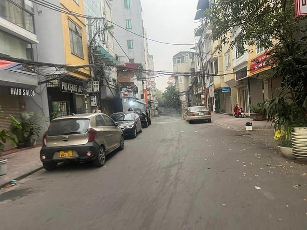 Main-Bán Nhà Mặt Ngõ 27 Đại Cồ Việt, Kinh Doanh Sầm Uất, 160m2, Mặt Tiền 9m, Giá 42 Tỷ-1