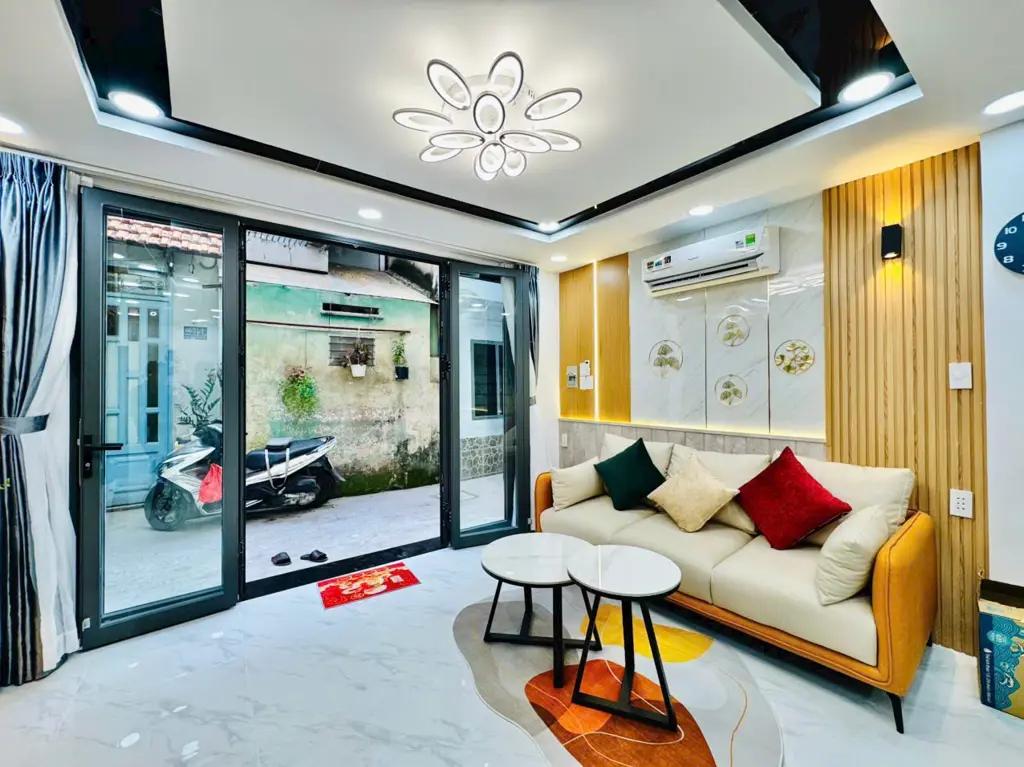 Main-BÁN NHÀ PHAN XÍCH LONG, PHÚ NHUẬN 90M2- HẺM 3M - MỚI XÂY - FULL NỘI THẤT - DỌN VÀO Ở NGAY. CHỈ 5.9 TỶ.-3