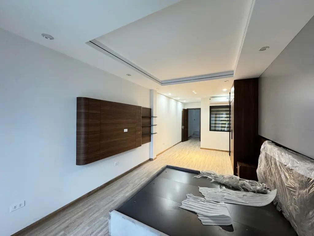Main-Bán nhà sổ đỏ – Tư Đình -Long Biên: DT 50m2 – Giá 15 tỷ (nhà xây mới 7 tầng).-1