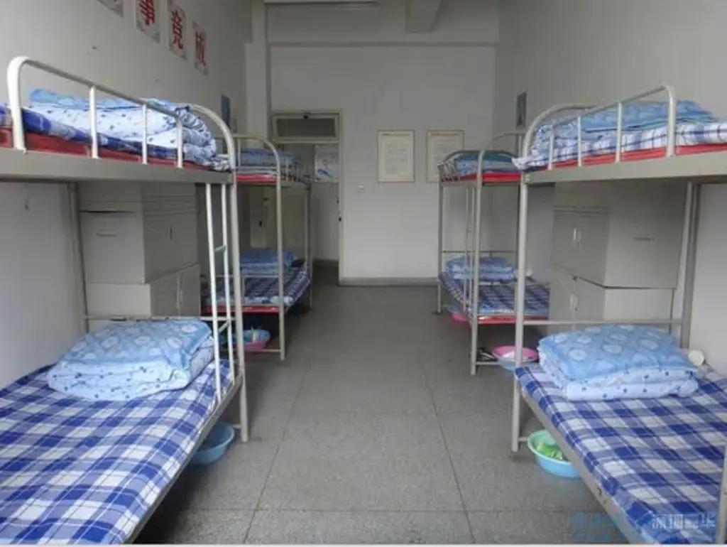Main-Hệ thống Homestay KTX đầy đủ tiện nghi, Full tiện ích chỉ từ 1200k/người/tháng. ở ghép 4-6ng/phòng tại cầu giấy-3