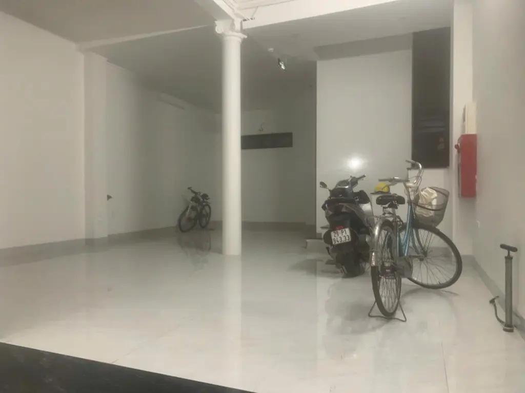 Main-Cho thuê nhà nguyên căn mặt phố phan văn trường : dt: 60m2x3 tầng mt: 6,6m vỉa hè rộng giá 55tr/ tháng-1