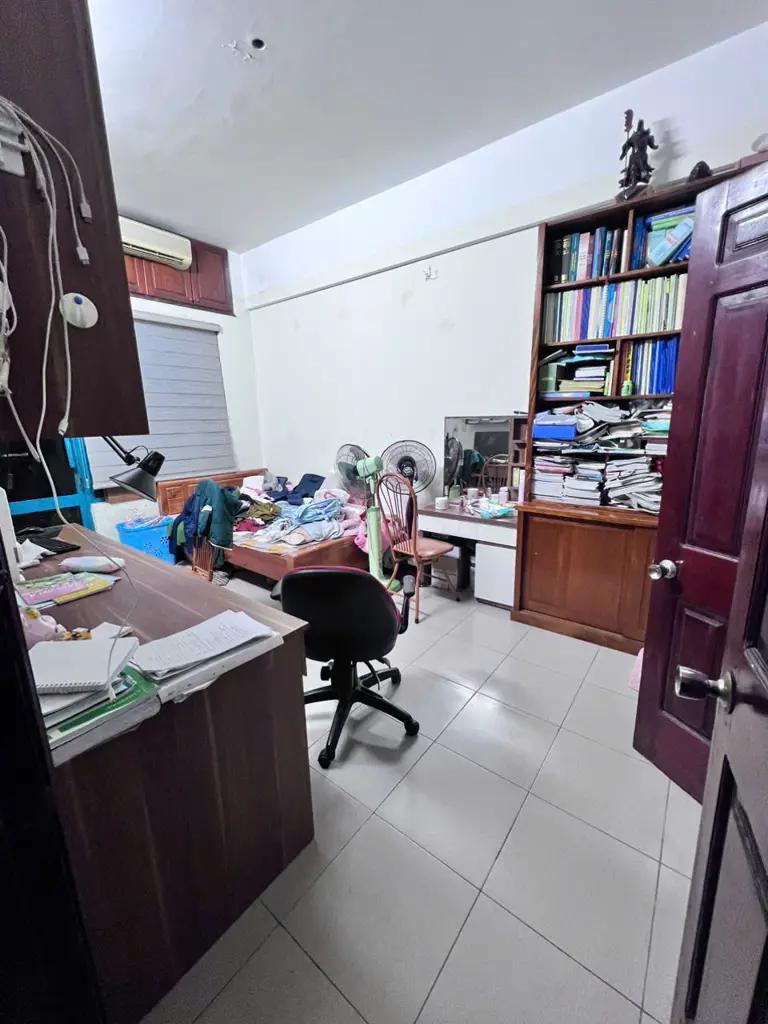 Main-Cần bán chcc tòa A5 Q.cầu giấy 100m2, 3 ngủ, 2vs, nhỉnh 7 tỷ ( có thương lượng )-1