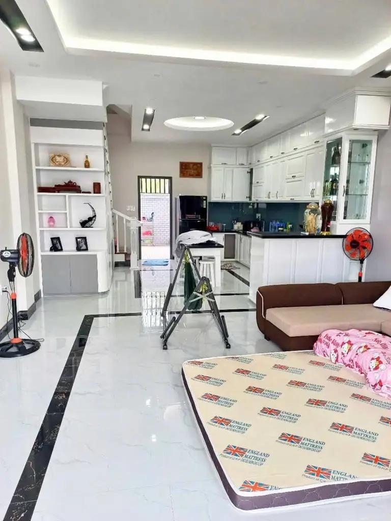 Main-Nhà đẹp KĐT Long Phú, Bến Lức, tỉnh Long An-1