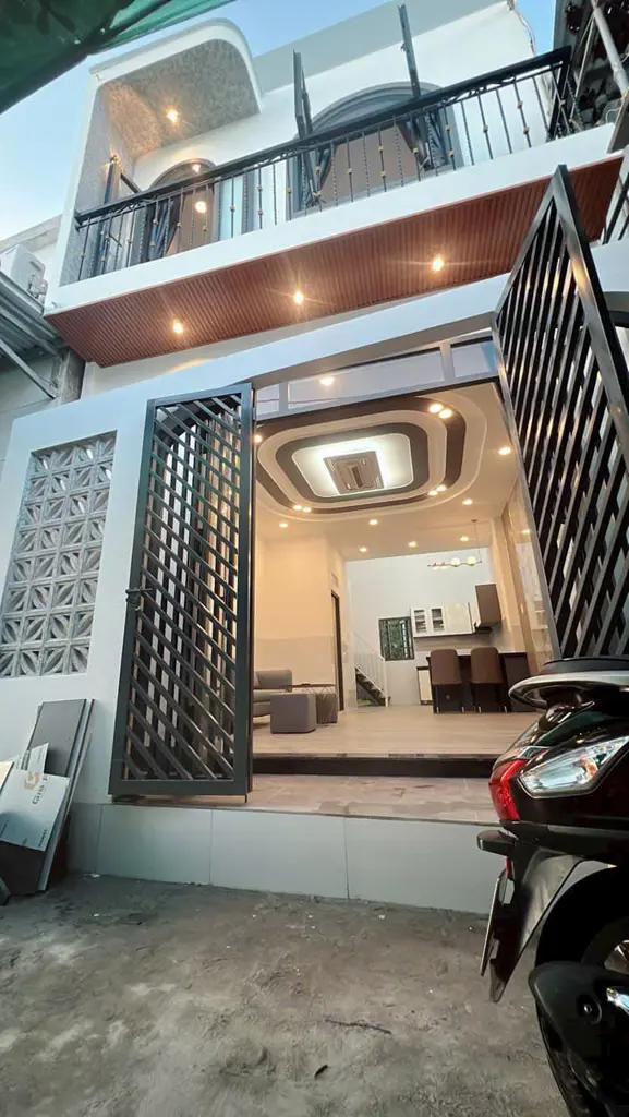 BÁN NHÀ ĐẸP FULL NỘI THẤT – GẦN CHỢ NỔI CÁI RĂNG