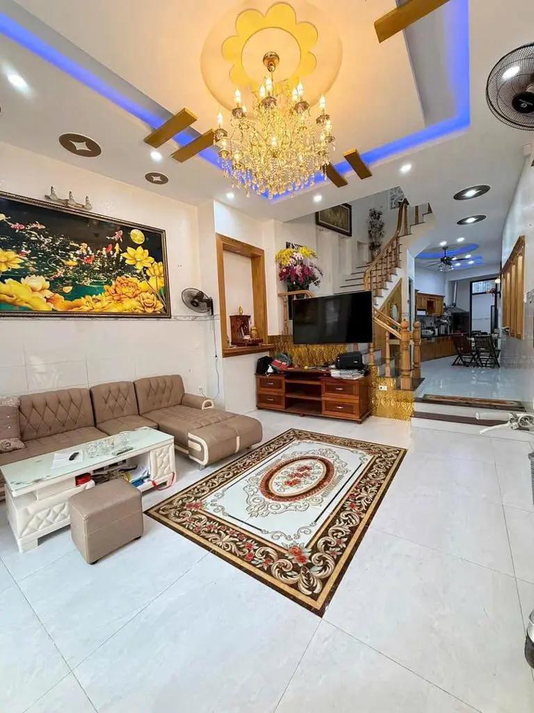 Main-Bán nhà 1 trệt 2 lầu mặt tiền đường Tú Xương, P. 4, TP Vũng Tàu-1