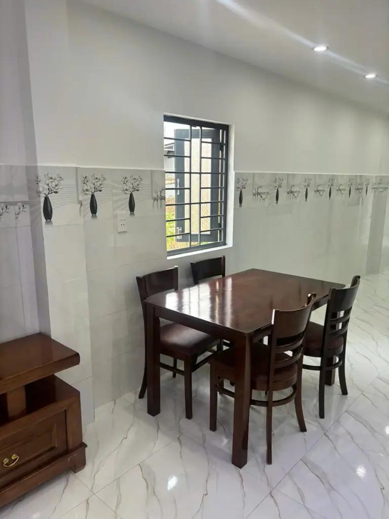 Main-BÁN NHÀ GÁC LỮNG QUANG CHÂU ngang 9m Diện tích 206m2( 9x22m)-3