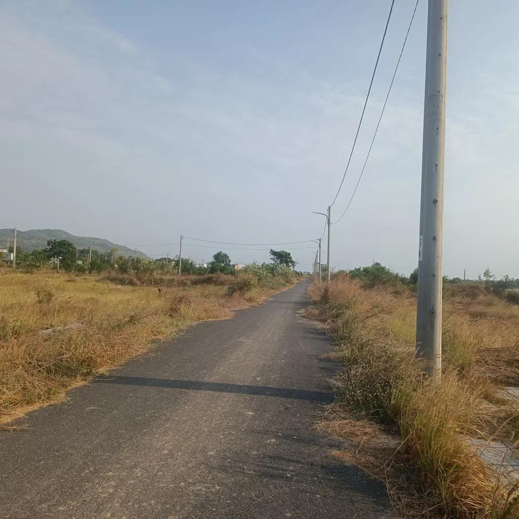Main-Bán Đất Mặt Tiền Đường Nhựa 9m Gần Biển Long Hải-0