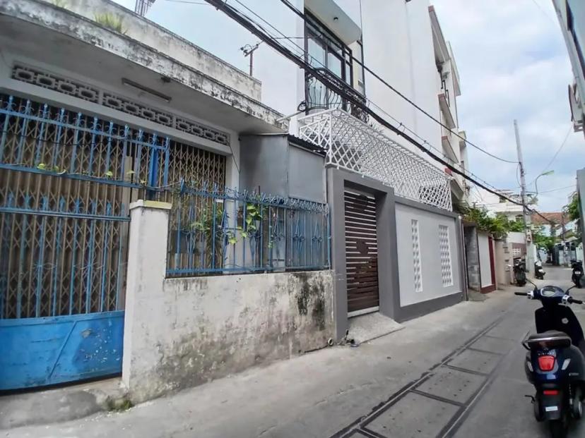Bán Đất tặng Nhà Cấp 4 Đường Hồ Xuân Hương, Phường Phước Hoà, Nha Trang