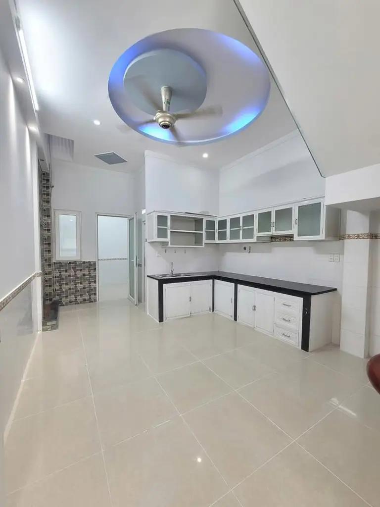 Main-Bán nhà 1 trệt 1 lầu, cách đường Ngô Văn Sở 100m, Tp. Dĩ An-6