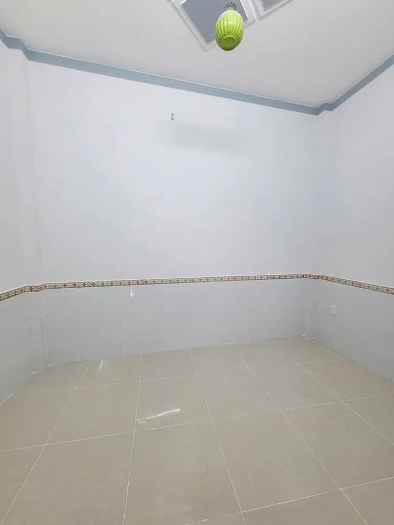 Main-Bán nhà 1 trệt 1 lầu, cách đường Ngô Văn Sở 100m, Tp. Dĩ An-4