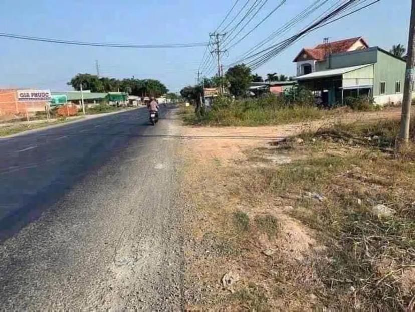 Đất mặt tiền quốc lộ 62 Thủ Thừa, Long An