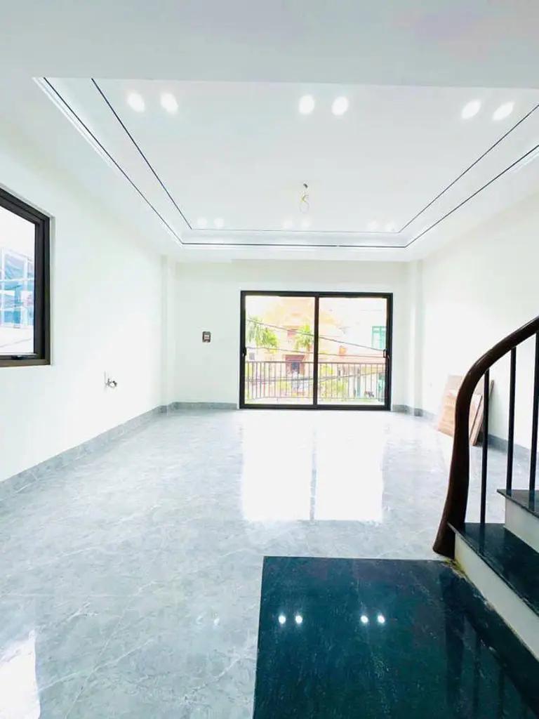 Main-Bán Nhà Tại Bát Khối Long Biên, Nhà Lô Góc 6 Tầng Mặt Tiền Siêu Đẹp-3