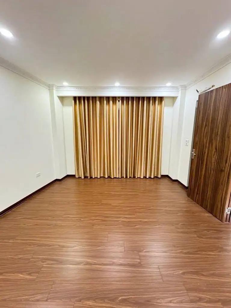 Main-Cần Bán Nhà Tại Bát Khối Long Biên, 5 Tầng Mặt Tiền Đẹp Full Nội Thất-8