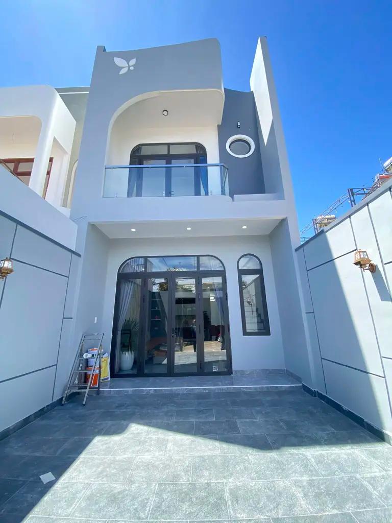 Nhà đẹp hẻm  84/10 Chi Lăng, Phường Hoa Lư, Pleiku