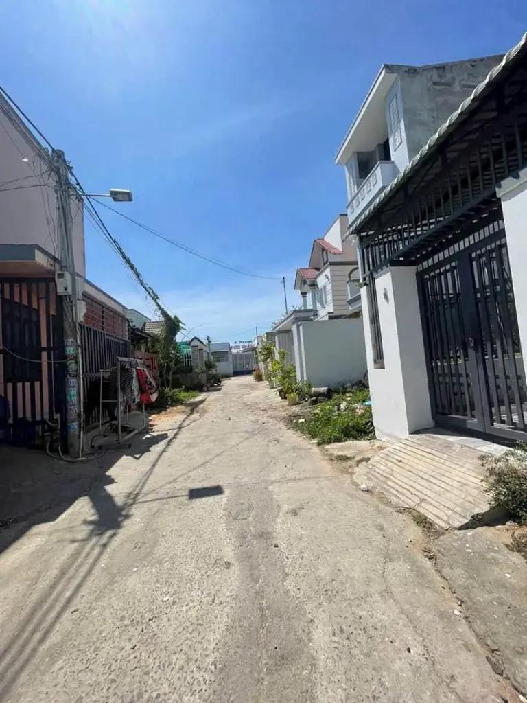 NHÀ MỚI MÊ LỬNG ĐỐI DIỆN BỆNH VIỆN TỈNH PHAN THIẾT