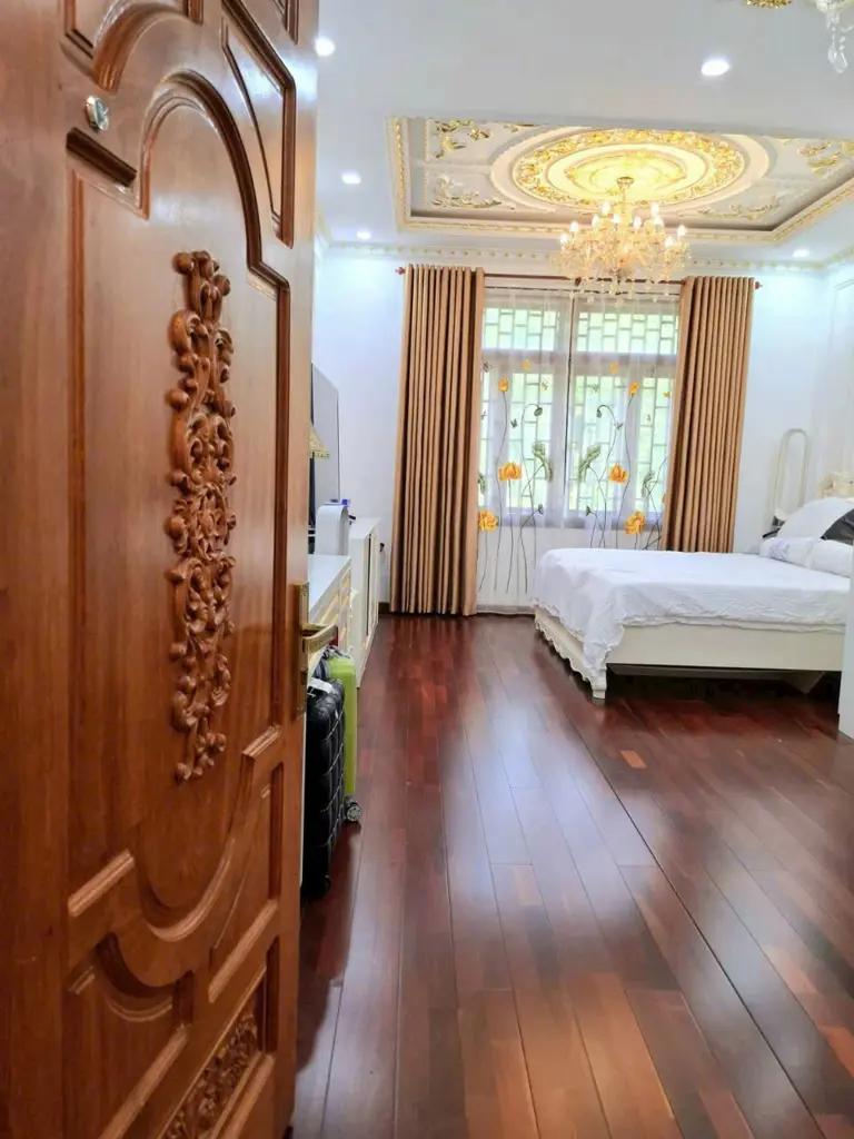 Main-Bán căn biệt thự mặt tiền ven sông Hàn ở đường Thăng Long, Q.Hải Châu, TP. Đà Nẵng-5