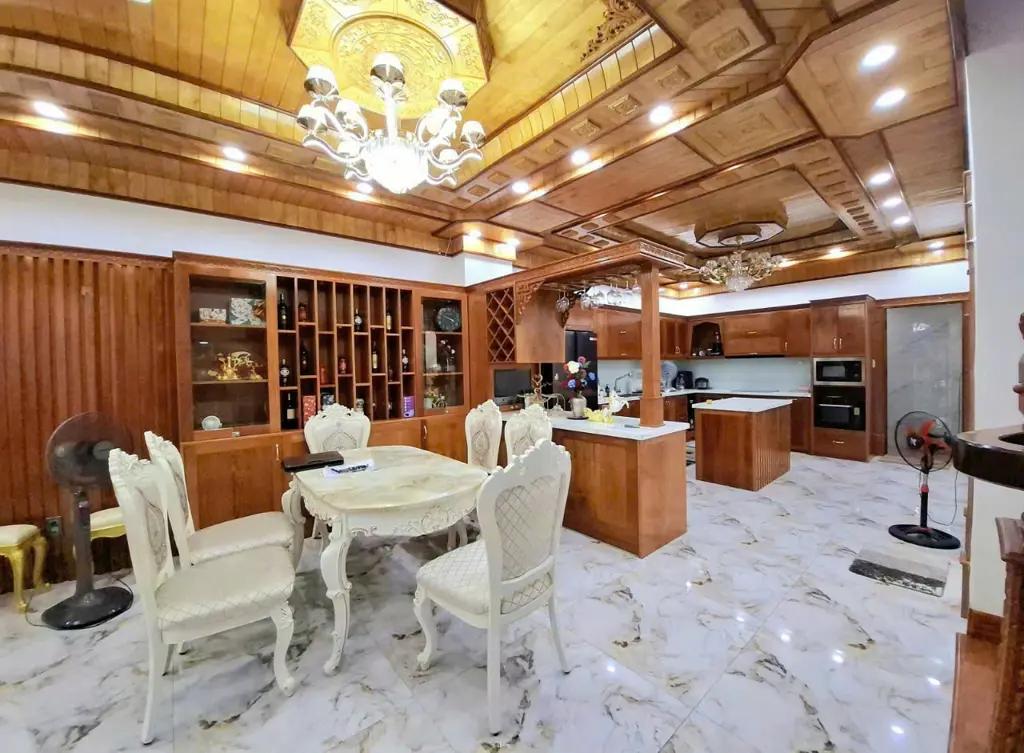 Main-Bán căn biệt thự mặt tiền ven sông Hàn ở đường Thăng Long, Q.Hải Châu, TP. Đà Nẵng-2