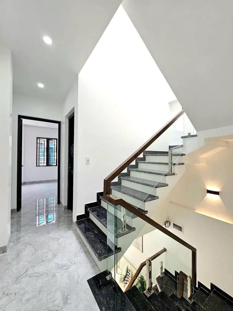 Main-NHÀ XÂY MỚI TINH, SÂN CỔNG RIÊNG PHỐ AN DƯƠNG , THÔNG NGUYỄN CỘNG HOÀ-3