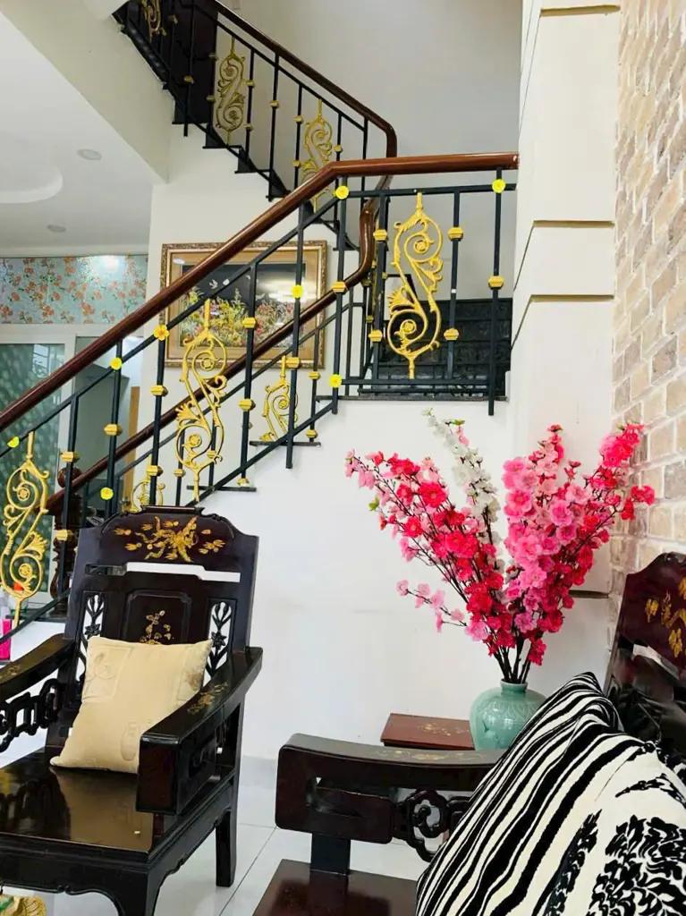 Main-🔥 Bán nhà 3 tầng góc 2 mặt tiền, full nội thất, gần vòng xoay Phú Hữu – Giá chỉ 7.75 tỷ-6