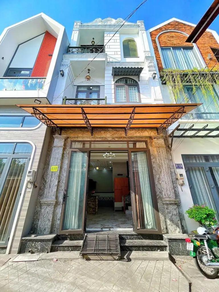 NHÀ MỚI - RẤT ĐẸP - HẺM RỘNG - HOÀN CÔNG NẰM NGAY - TRUNG TÂM TP CẦN THƠ