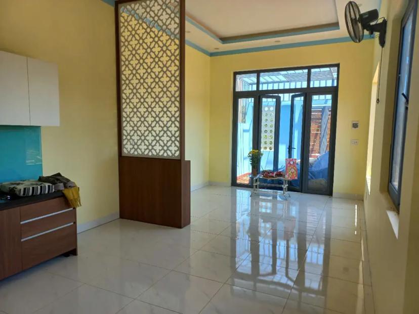 CẦN BÁN CĂN NHÀ VƯỜN GẦN HỒ EA KAO