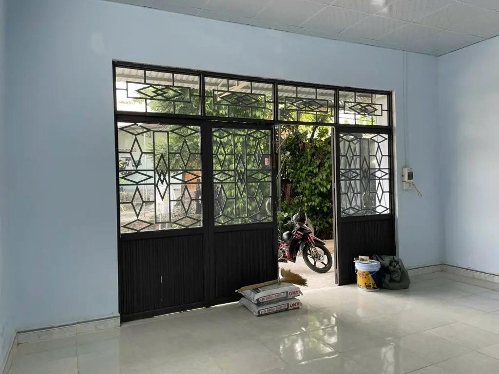 Main-Bán nhà hẻm Đinh Công Tráng, TP. Kon Tum-0