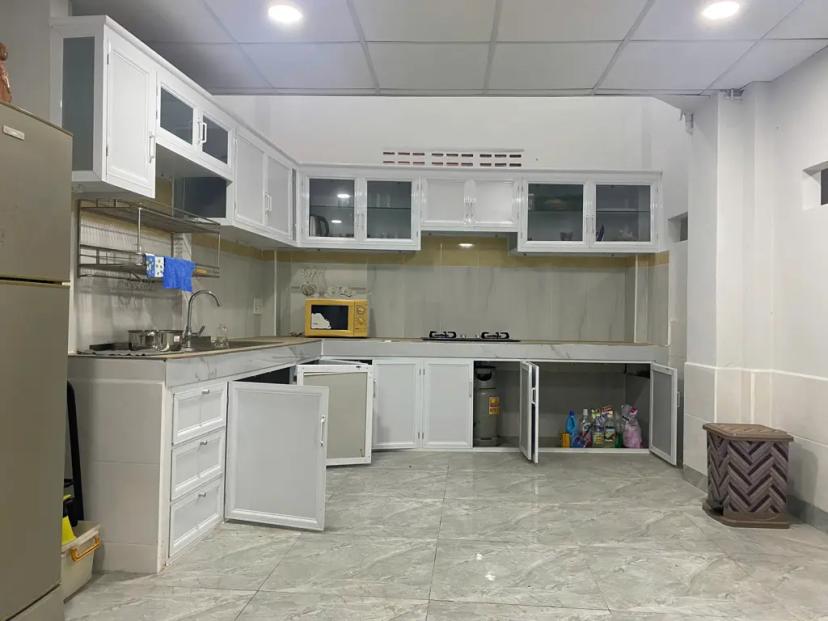 Cho thuê nhà 2PN full nội thất Phan Văn Trị, Cách Chợ Bà Chiểu 900m giá chỉ 8tr/tháng