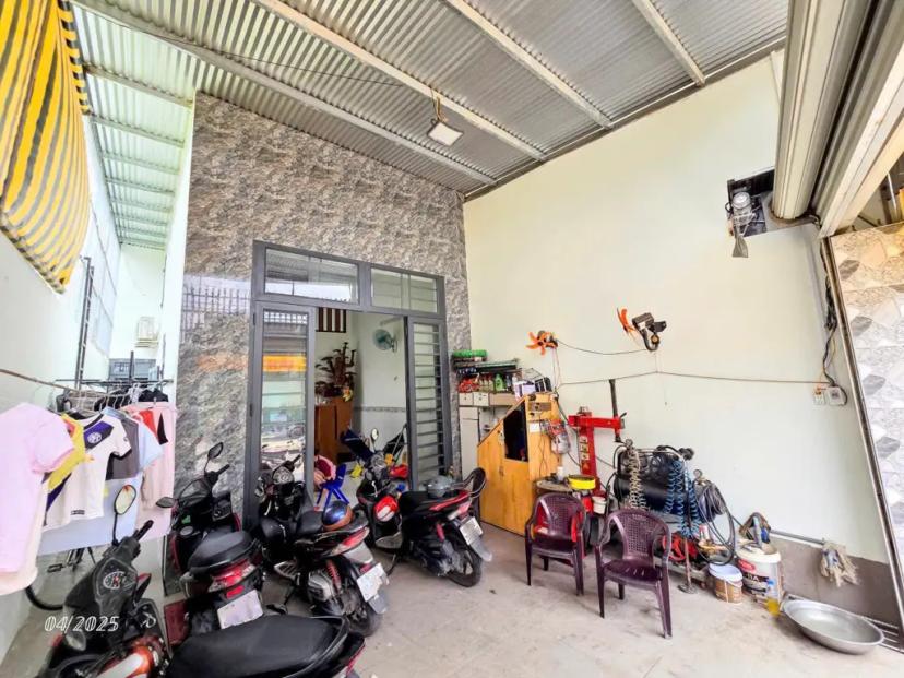 NHÀ ĐẸP MẶT BẰNG KINH DOANH HỐ NAI 3, TRẢNG BOM, ĐỒNG NAI