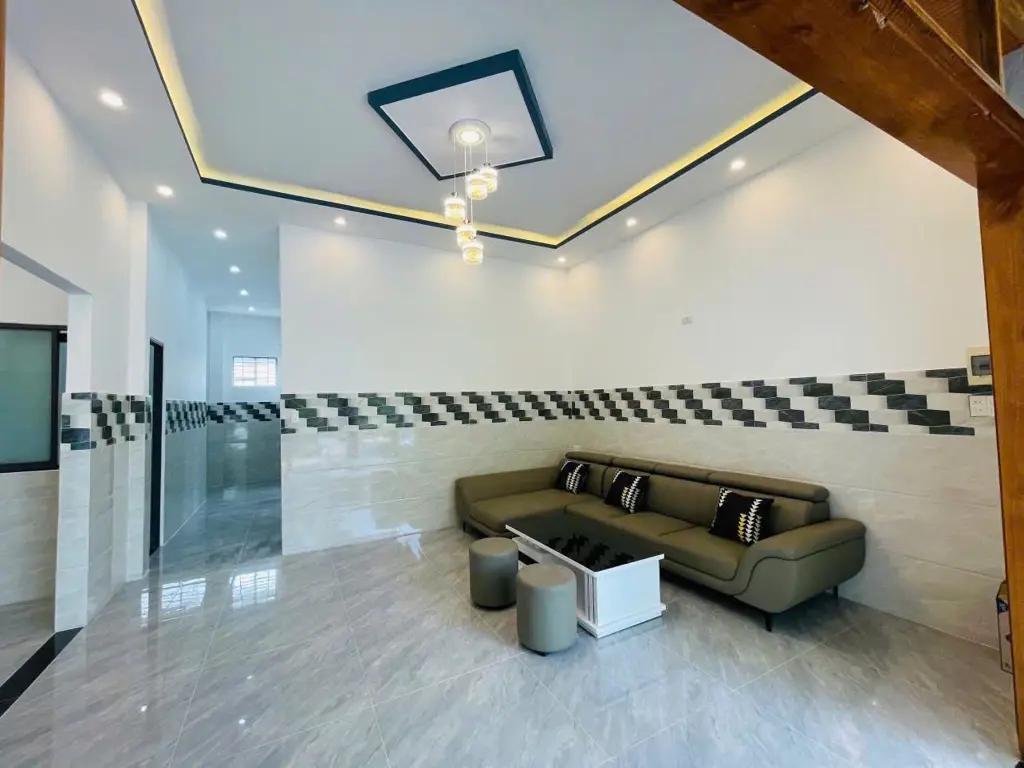 Main-Nhà 2 mặt tiền Quan Châu – 145m2 – 2 tỷ 3x-1