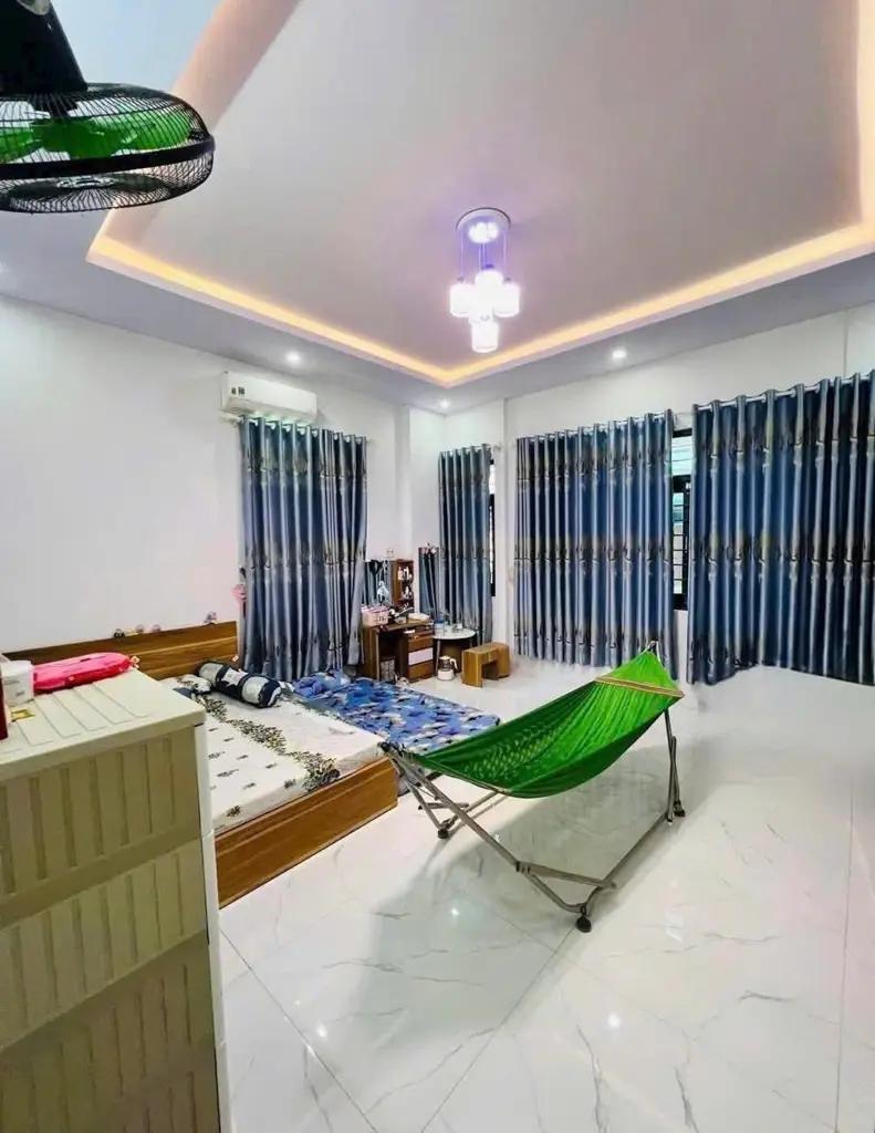 Main-NHÀ 4 TẦNG TRUNG TÂM TP. QUY NHƠN – GẦN BIỂN, GẦN TRƯỜNG, GẦN SIÊU THỊ – VỊ TRÍ ĐẸP, GIÁ TỐT-2