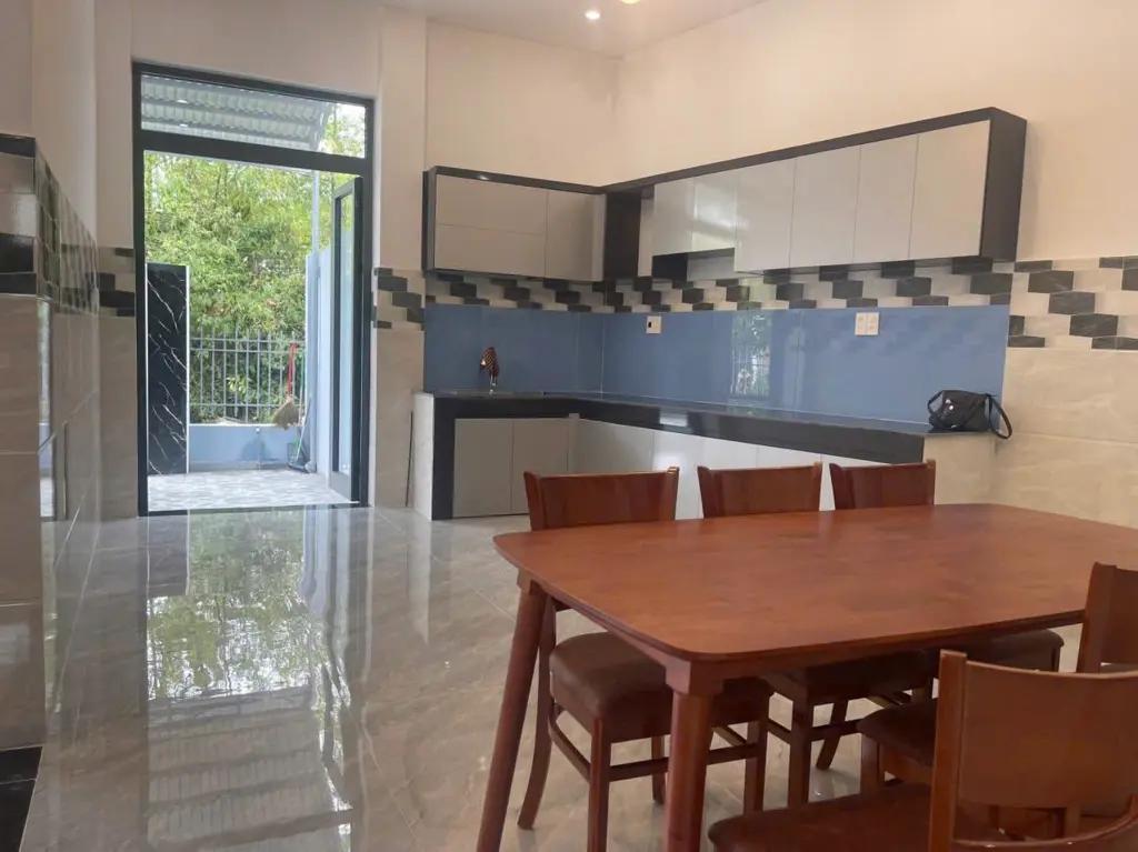 Main-Nhà 2 mặt tiền Quan Châu – 145m2 – 2 tỷ 3x-4