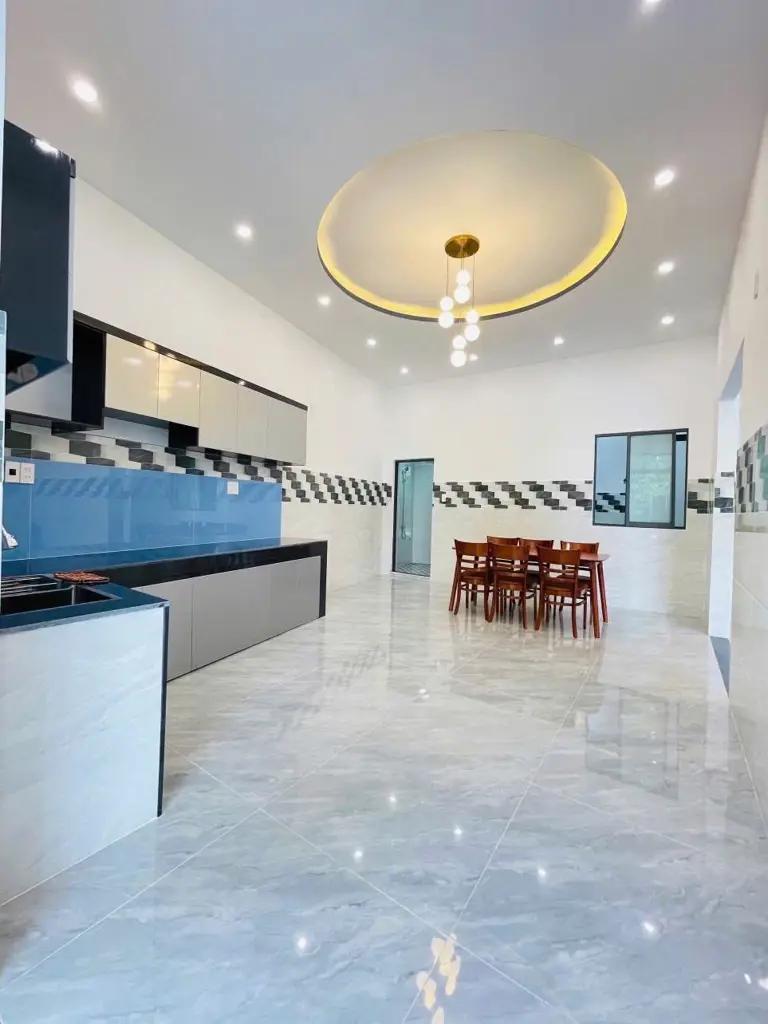 Nhà 2 mặt tiền Quan Châu – 145m2 – 2 tỷ 3x