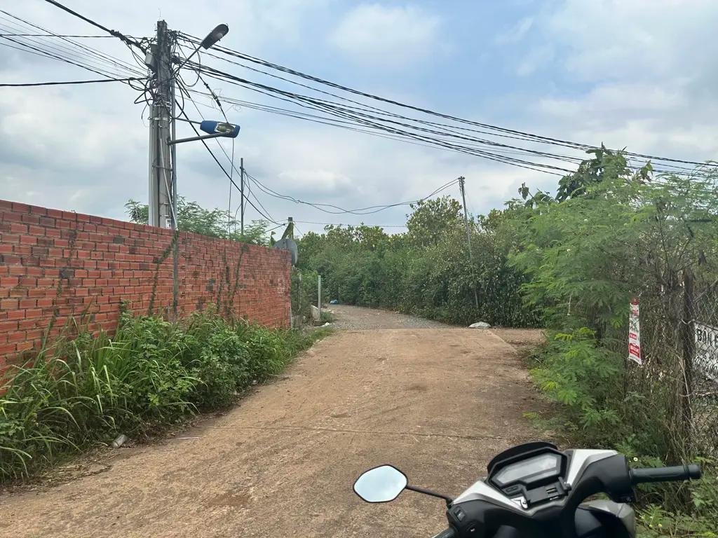 Main-Lô đất vuông vức, cao ráo, tiềm năng sinh lời cực tốt và giá cực kì rẻ-1