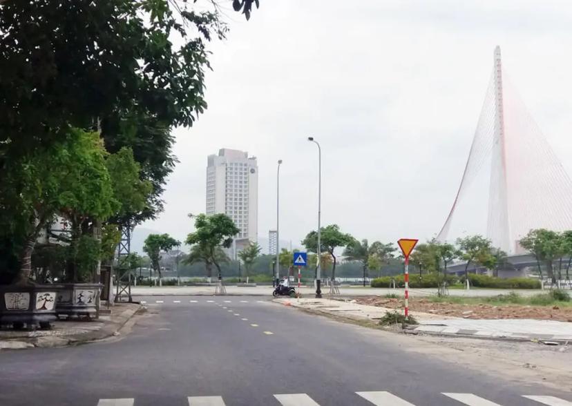BÁN ĐẤT GÓC 2 MẶT TIỀN SIÊU HIẾM ĐƯỜNG PHẠM HỮU KÍNH – HOÀI THANH