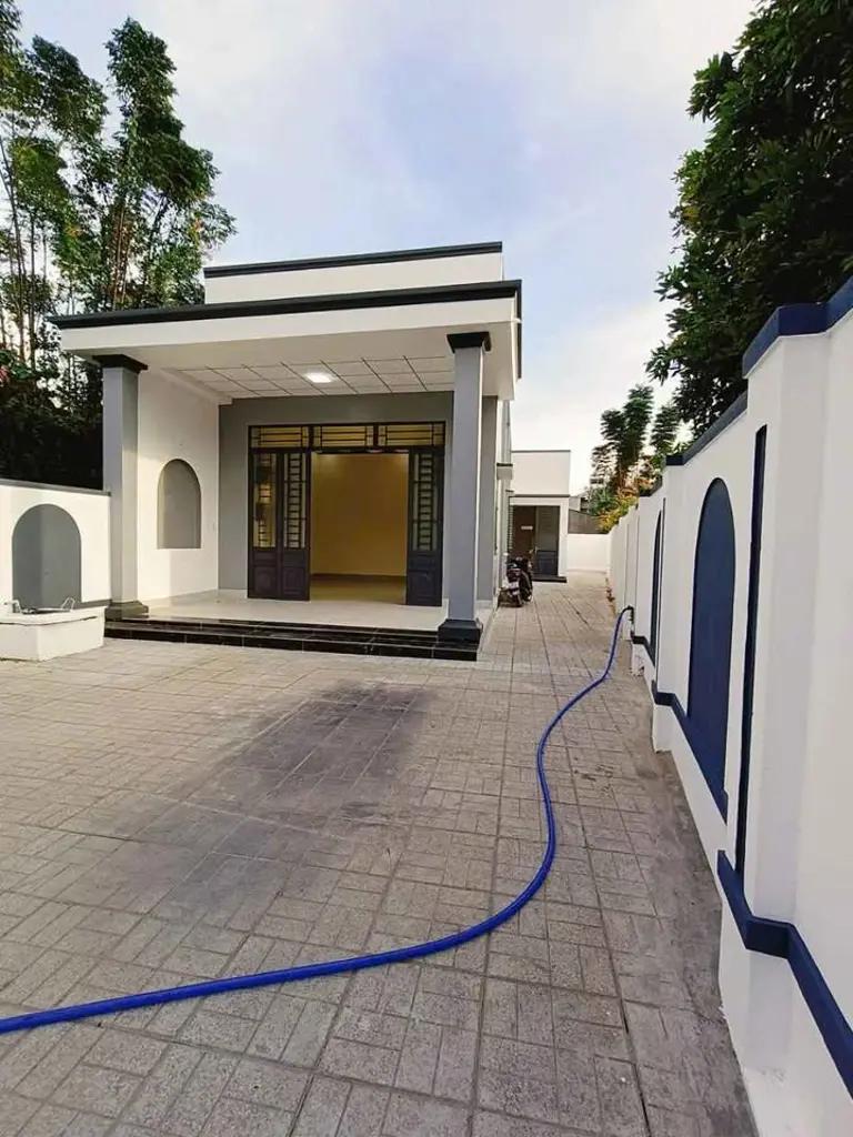 Nhà 2 mặt tiền đường Trường Hoà, thị xã Hoà Thành