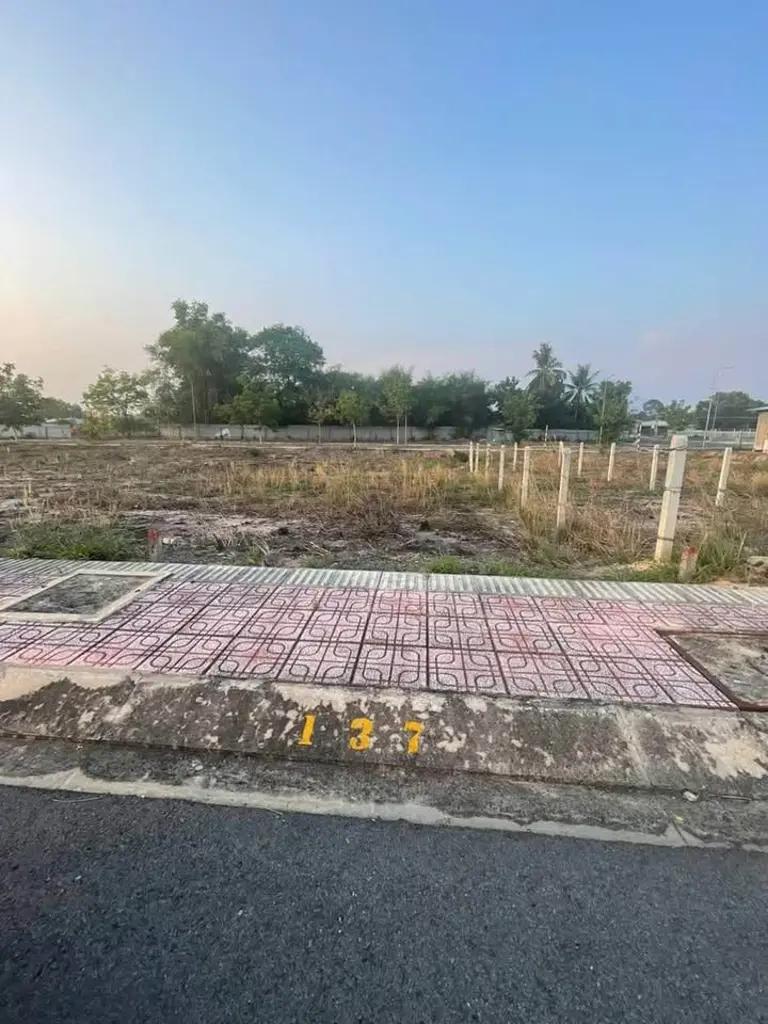 Cần bán lô đất Phường 3 nằm trong KDC phường 3, Tp. Tây Ninh