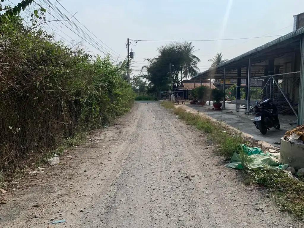 Main-Lô đất sát nhựa Tầm Lanh - Hiệp Thạnh 5,5x21 full thổ 420 triệu-1