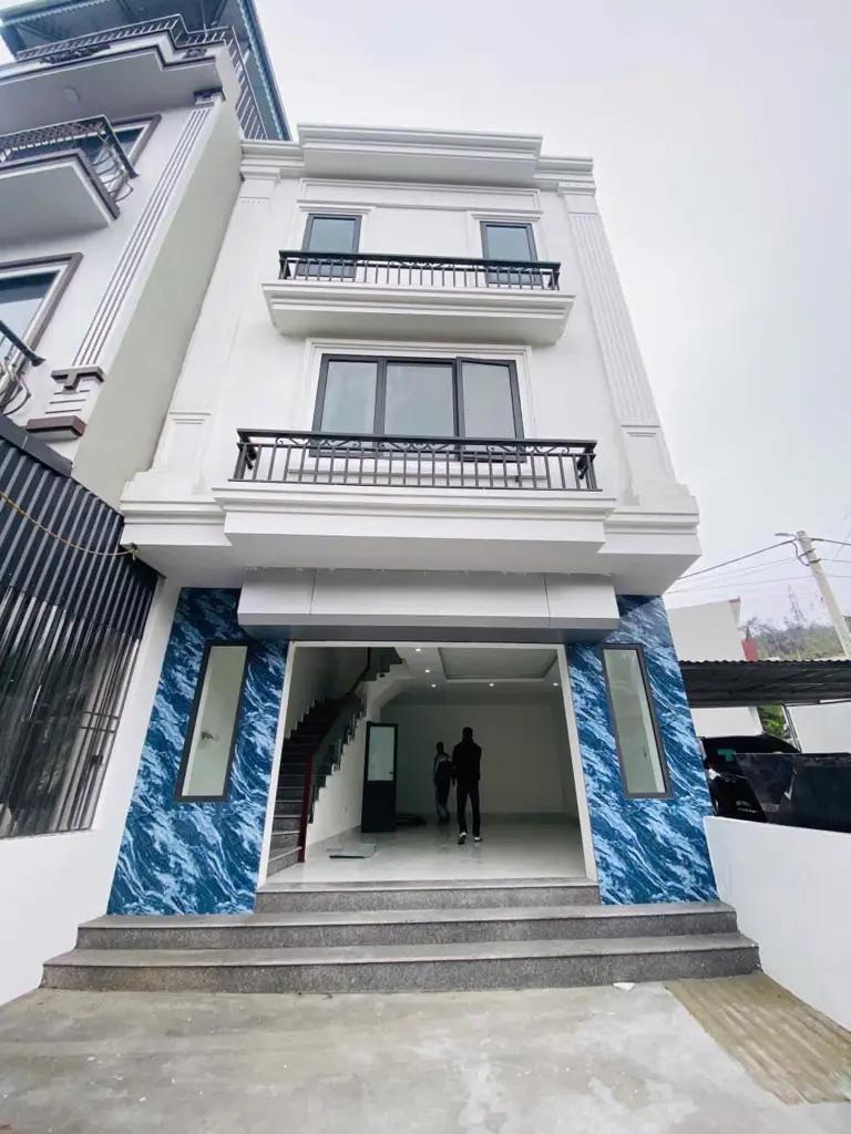 🏘 Bán nhà 3 tầng mặt chính moong Y tế - Hà Lầm, Hạ Long