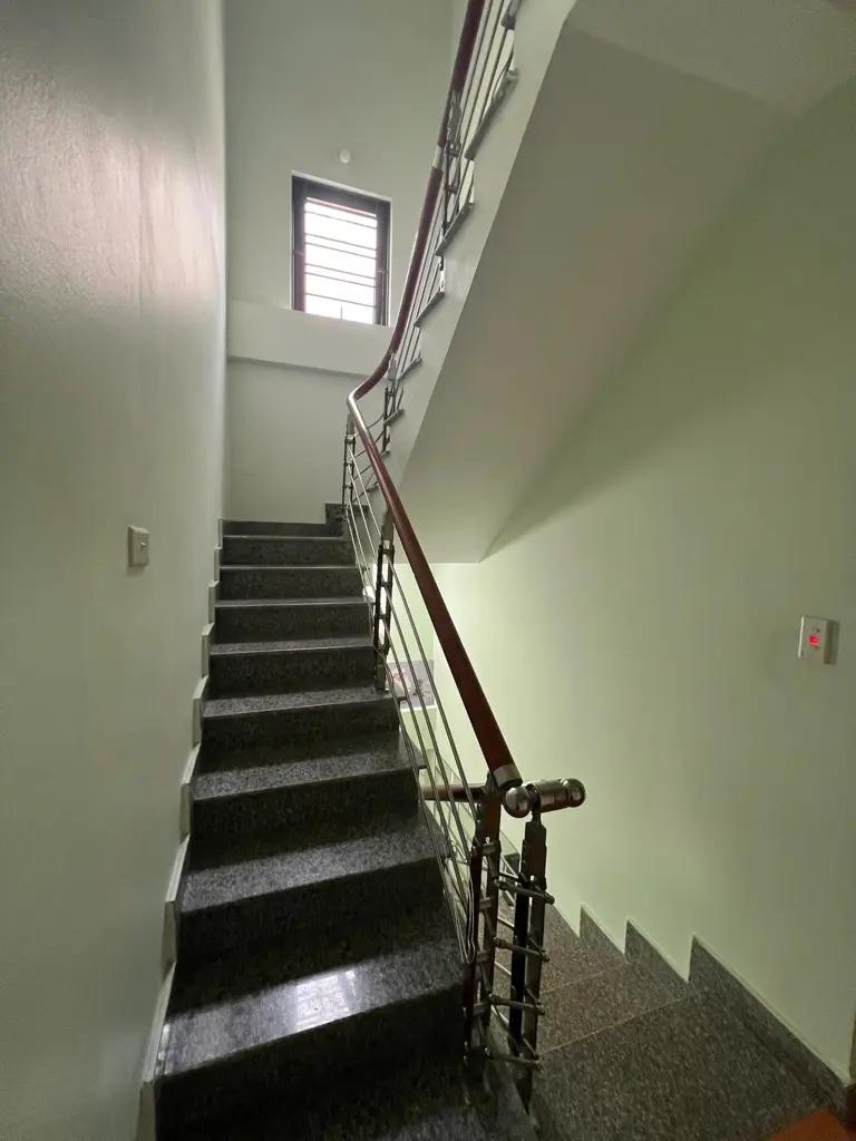 Main-🏘 Bán nhà 3 tầng ( Căn góc khe thoáng ) - Ngõ 9 Cao Thắng, Hạ Long-5