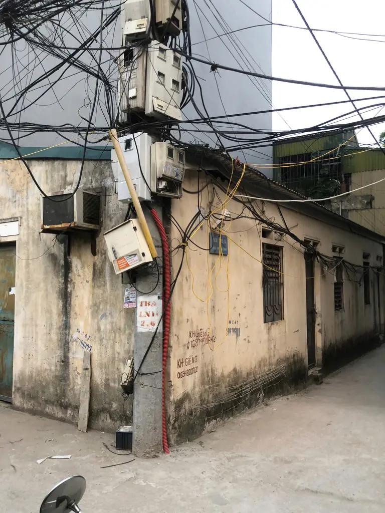 Main-Bán đất tặng nhà hai mặt ngõ, ô tô tránh trước cửa, sổ đỏ chính chủ phố Thúy Lĩnh, Hoàng Mai-1