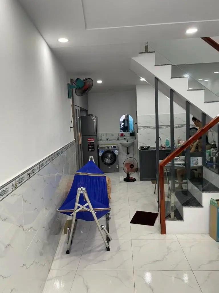 Main-NHÀ MỚI Ở NGAY LÝ THƯỜNG KIỆT P9. TÂN BÌNH - HẺM NHỰA THÔNG TỨ TUNG - GẦN TRƯỜNG HỌC, CHỢ, SIÊU THỊ - 34M2, 2 TẦNG, 2PN, 2WC - 3.699 TỶ TL-0