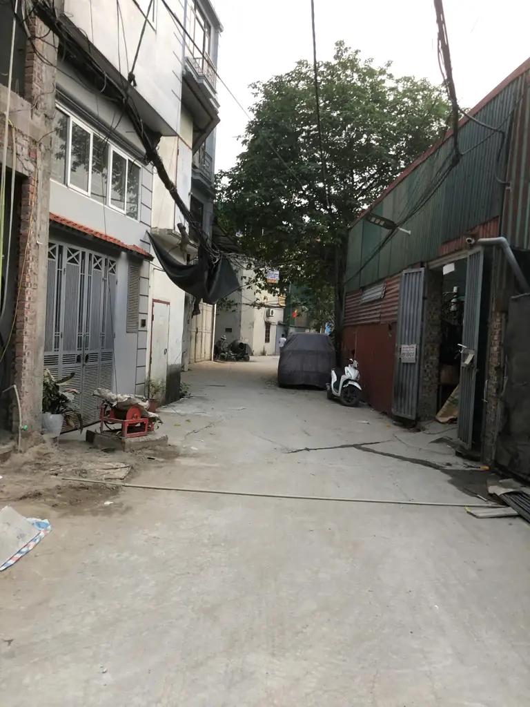 Main-Bán đất tặng nhà hai mặt ngõ, ô tô tránh trước cửa, sổ đỏ chính chủ phố Thúy Lĩnh, Hoàng Mai-2