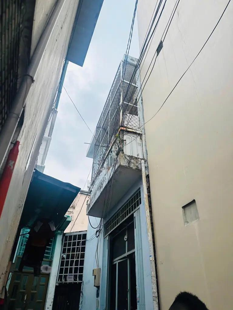 Main-NHÀ KẾ BÊN NHÀ GA T3 (SÂN BAY TSN) ➡ Hẻm Văn Chung, Quận Tân Bình.-2