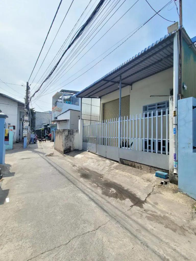 Bán đất tặng kho cách đường ĐT743B chỉ 100m P. Tân Đông Hiệp, Tp. Dĩ An