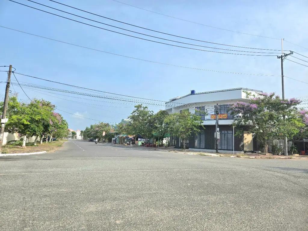 Main-Nhà mới 100% cho thuê lâu dài phù hợp mở văn phòng kinh doanh buôn bán-5