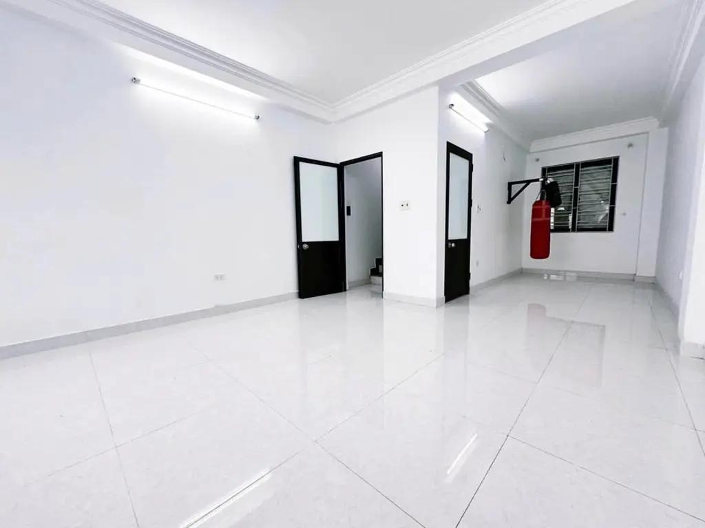 Main-Nhà Siêu đẹp vị trí đắc địa phố Lâm Tường-1