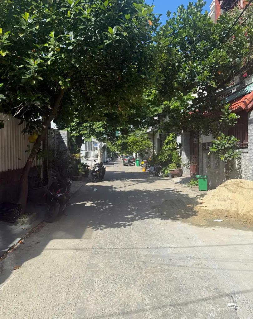 Main-BÁN ĐẤT TẶNG NHÀ – SIÊU PHẨM GIỮA LÒNG PHỐ BIỂN -179m2 - Ngang 7,3m-0