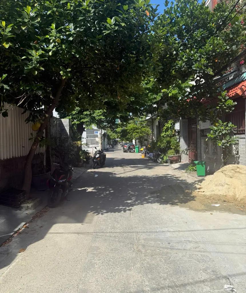 Main-BÁN ĐẤT TẶNG NHÀ – SIÊU PHẨM GIỮA LÒNG PHỐ BIỂN -179m2 - Ngang 7,3m-1