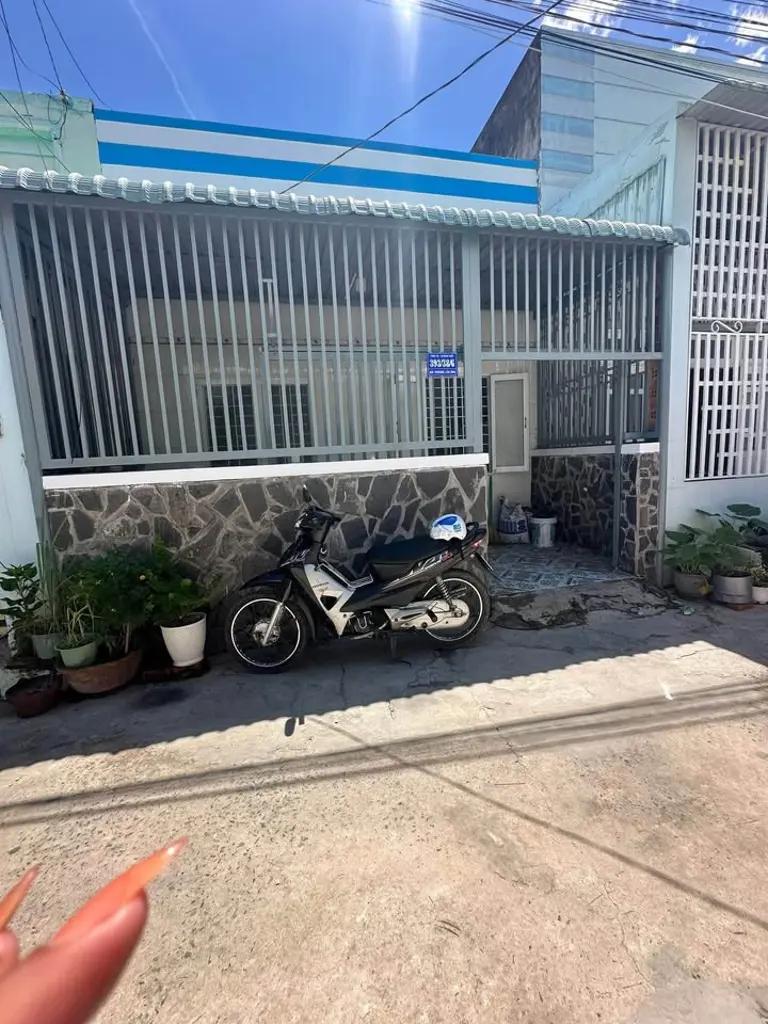 BÁN NHÀ CẤP BỐN HẺM LÊ QUANG ĐẠO - ÔTÔ XE TẢI TẬN NƠI