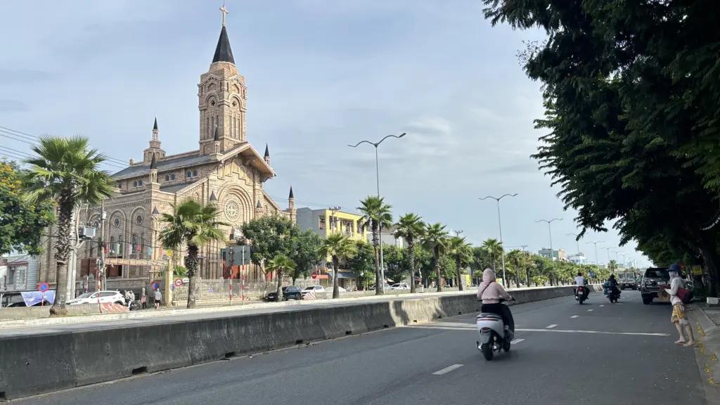 Main-🏡 Bán nhà kiệt ô tô Sơn Trà, Đà Nẵng – Nhà mới, vào ở ngay!-2